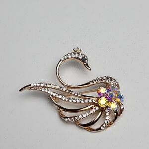 Gold Tone Vintage Style Swan Brooch / Ugly Duckling With Rhinestones